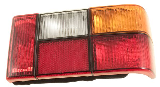 Taillight combination w foghlight 240 RH in the group Volvo / 240/260 / Electrical components / Tail lights / Tail light 240/260 1979-89 at VP Autoparts Inc. (1235201)